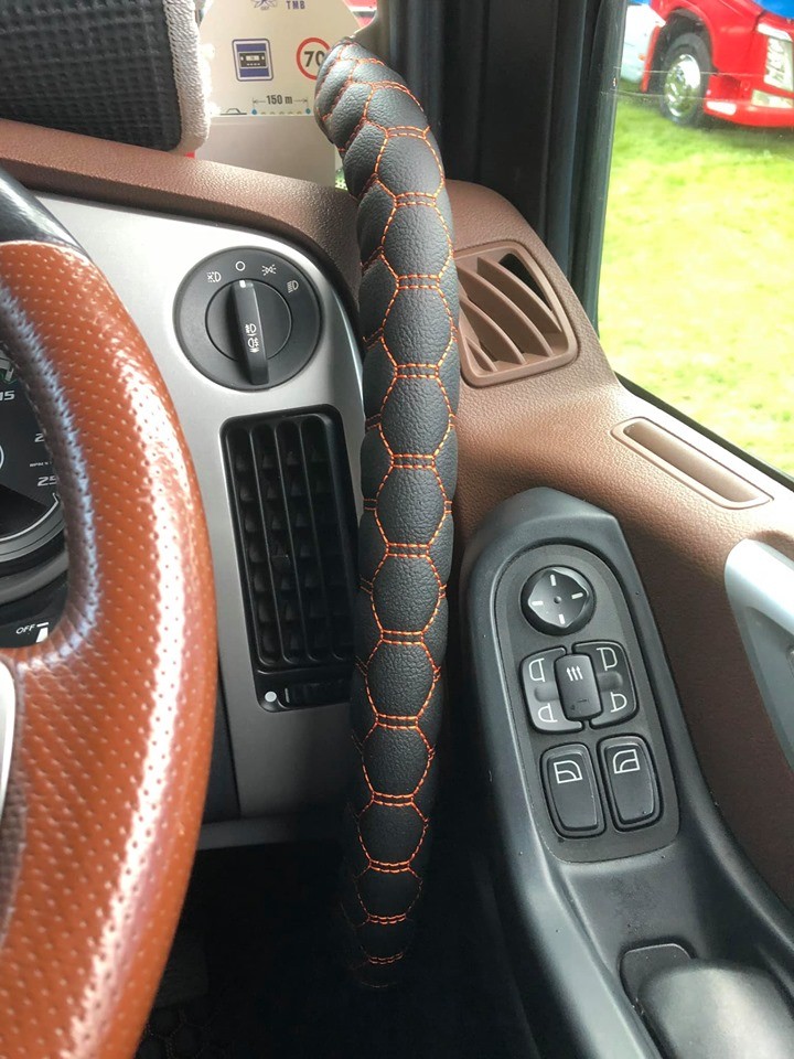 Quilted Truck Grab handle Covers 