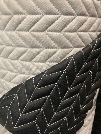 Quilted Vinyl - Clearance - White- tyre -9.3m