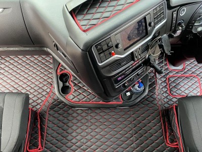Iveco S-Way Quilted truck mats downsides  