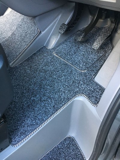 Van mat to fit the Volkswagen Crafter 2018 - on 
